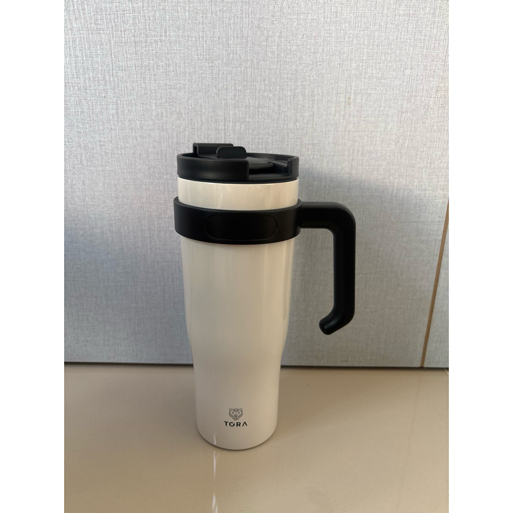 แก้วน้ำเก็บอุณหภูมิ สุญญากาศ TORA 1,165 ml.