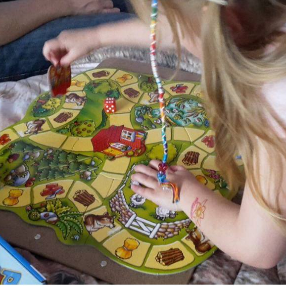 ORCHARD TOYS, Three Little Pigs บอร์ดเกมเด็ก 3-6 ปี เกมสำหรับครอบครัว ลิขสิทธิ์แท้จากอังกฤษ - รูปที่ 6