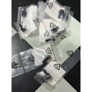 น๊อตยึดเหล็กพักเท้าหน้ารุ่น RC80-100 คริตตัล สวิง