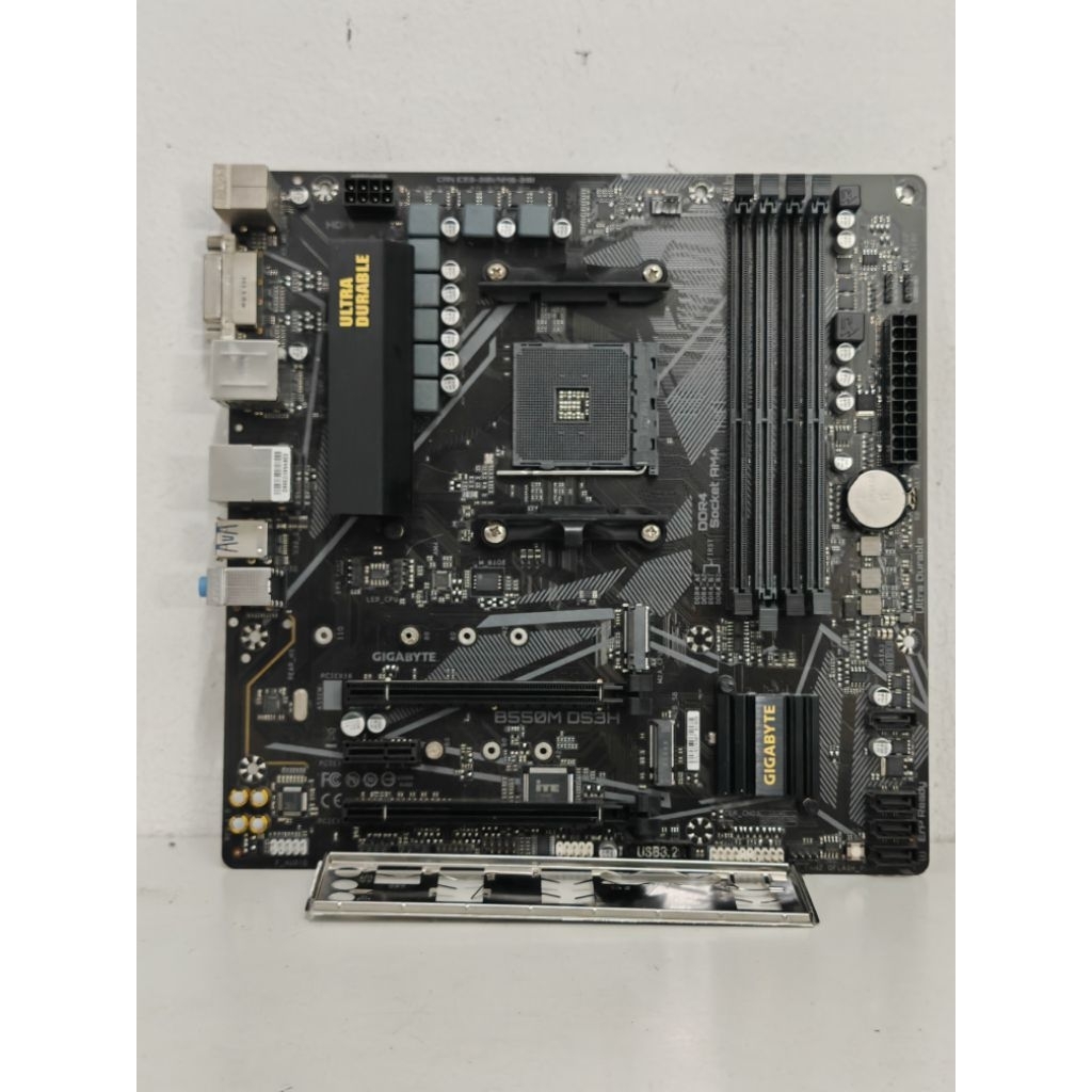 Gigabyte B550M DS3H มอสอง