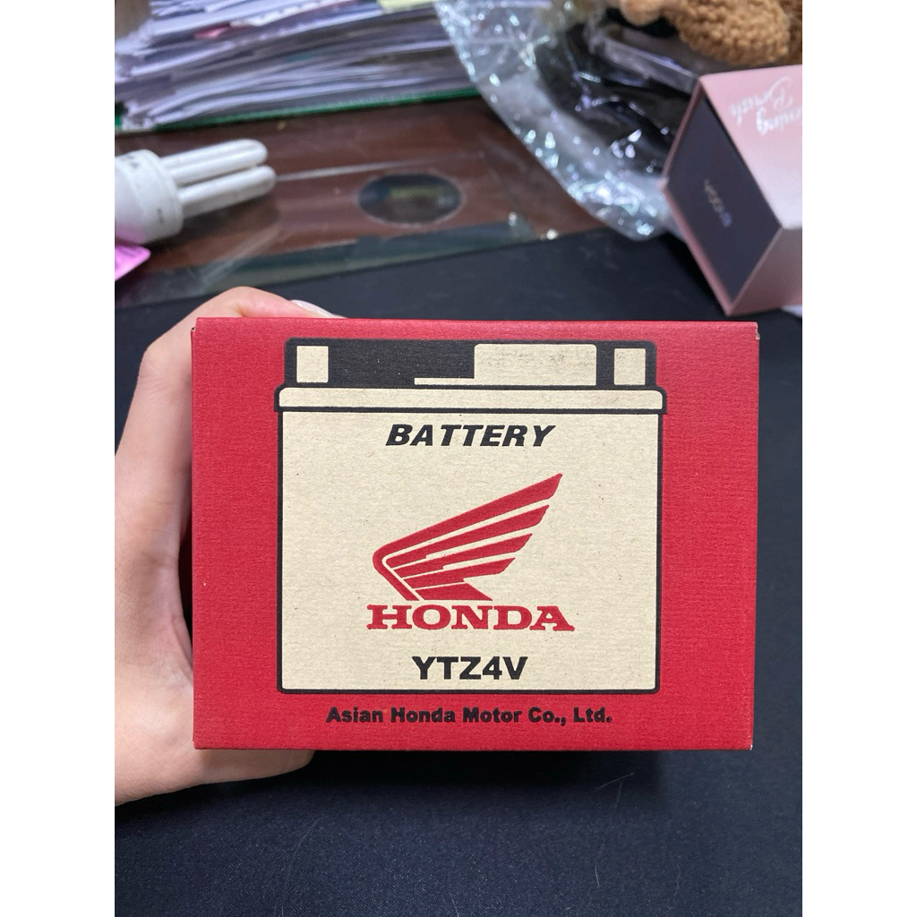 31500-KVB-T02แบตเตอร์ YTZ4V