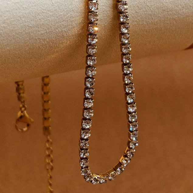 Vachana - Tennis Necklace (สร้อยคอเพชร cz)