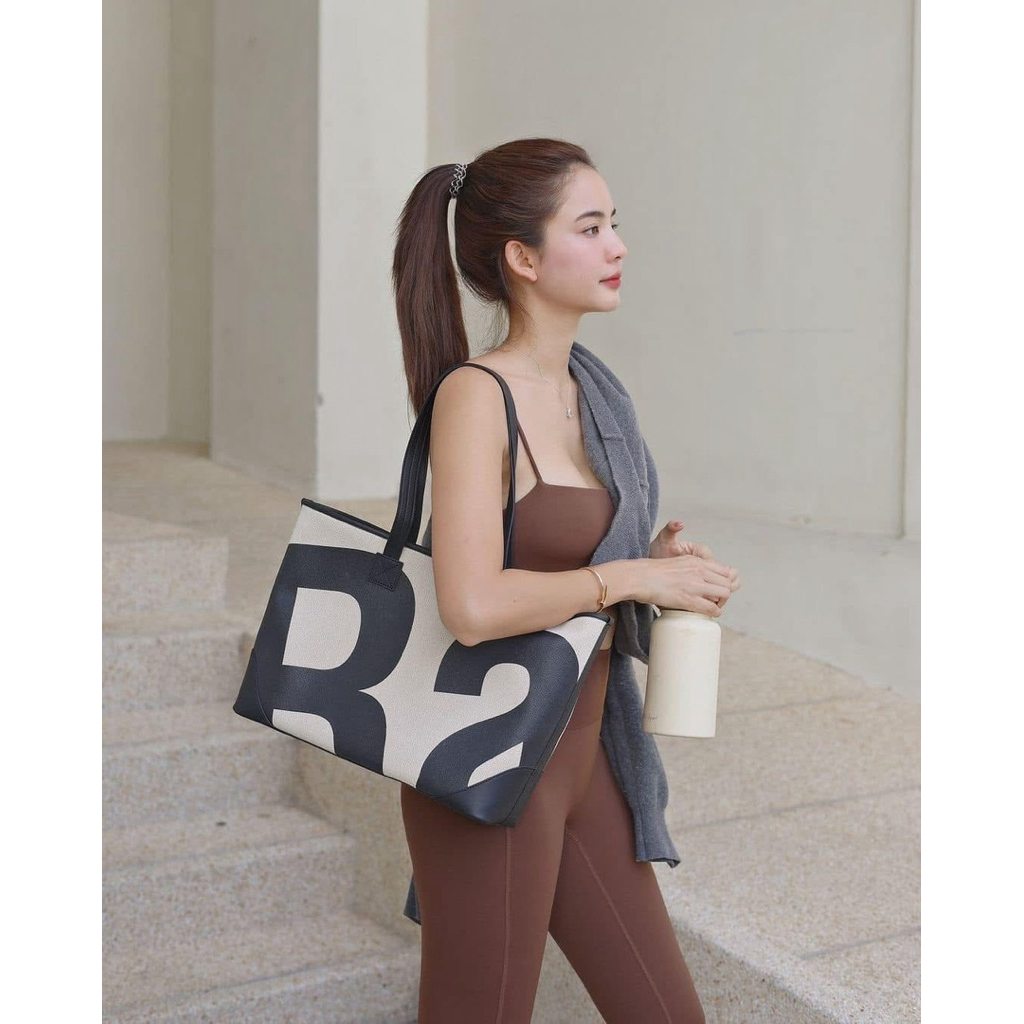 Rally Tote Bag รุ่นแรก มือสองใช้เองสองครั้ง สภาพ99.99%