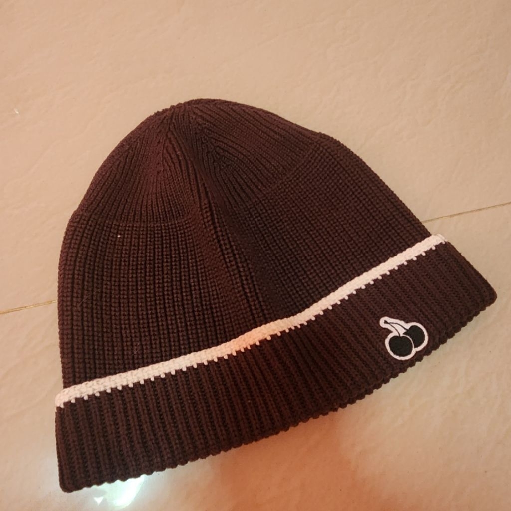ส่งต่อหมวก kirsh สีน้ำตาล