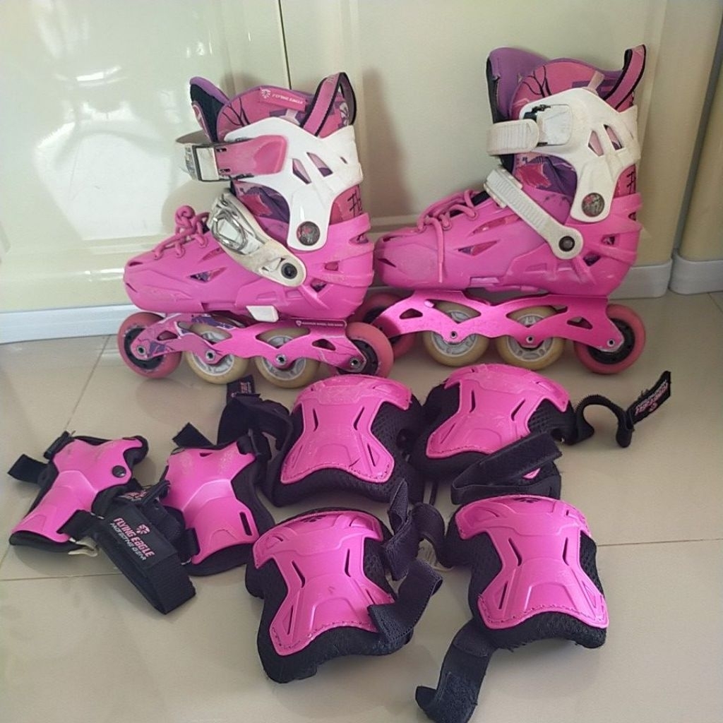 รองเท้า Flying eagle/ roller blade มือสอง size 28-32