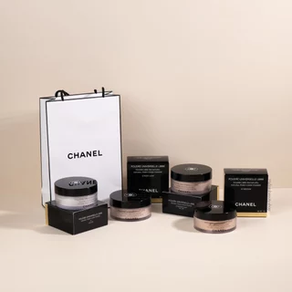CHANEL POUDRE UNIVERSELLE LIBRE แป้งฝุ่นที่ช่วยสร้างลุคแบบเป็นธรรมชาติ (แถมถุงแบรนด์)