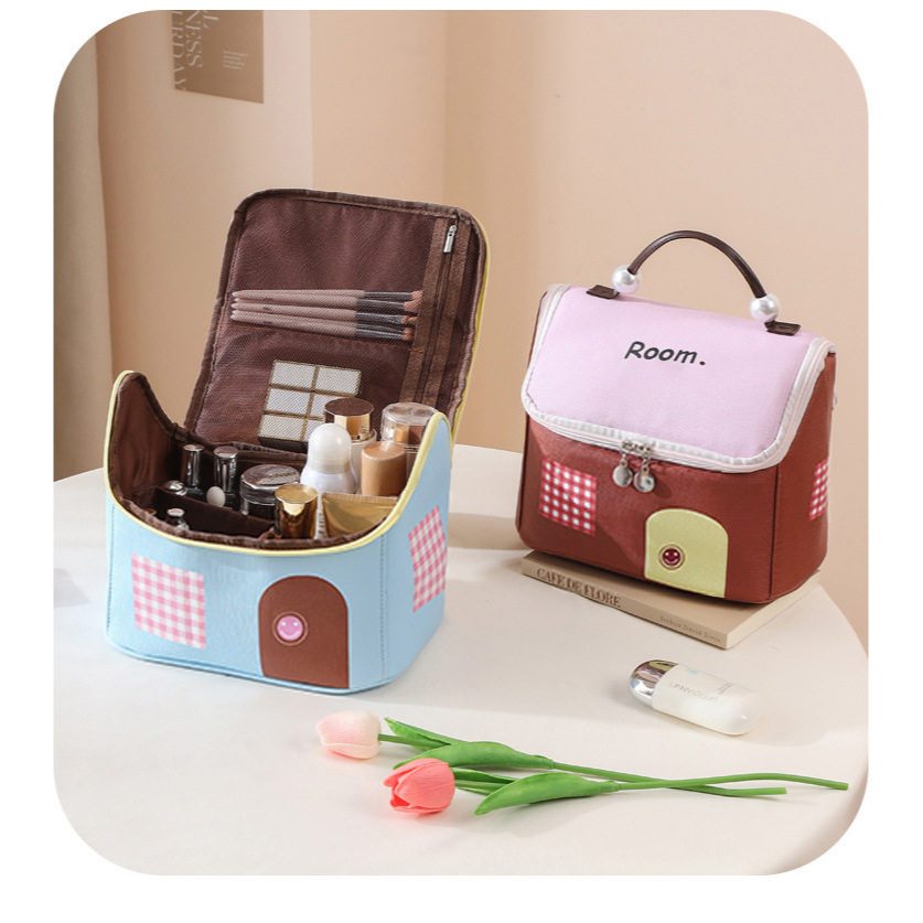 กระเป๋าเครื่องสำอาง GoQuest House กระเป๋าเครื่องสำอางแบบพกพาสำหรับผู้หญิง กันน้ำ ใส่ของได้เยอะ ส่งไว