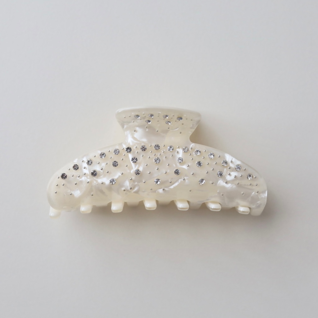 (PRE-ORDER 7-10 DAYS) gimmeblessed.co — Elle Rhinestone Hair Claw (Size 9.7 cm/ *เหมาะสำหรับผมปานกลาง-หนา)