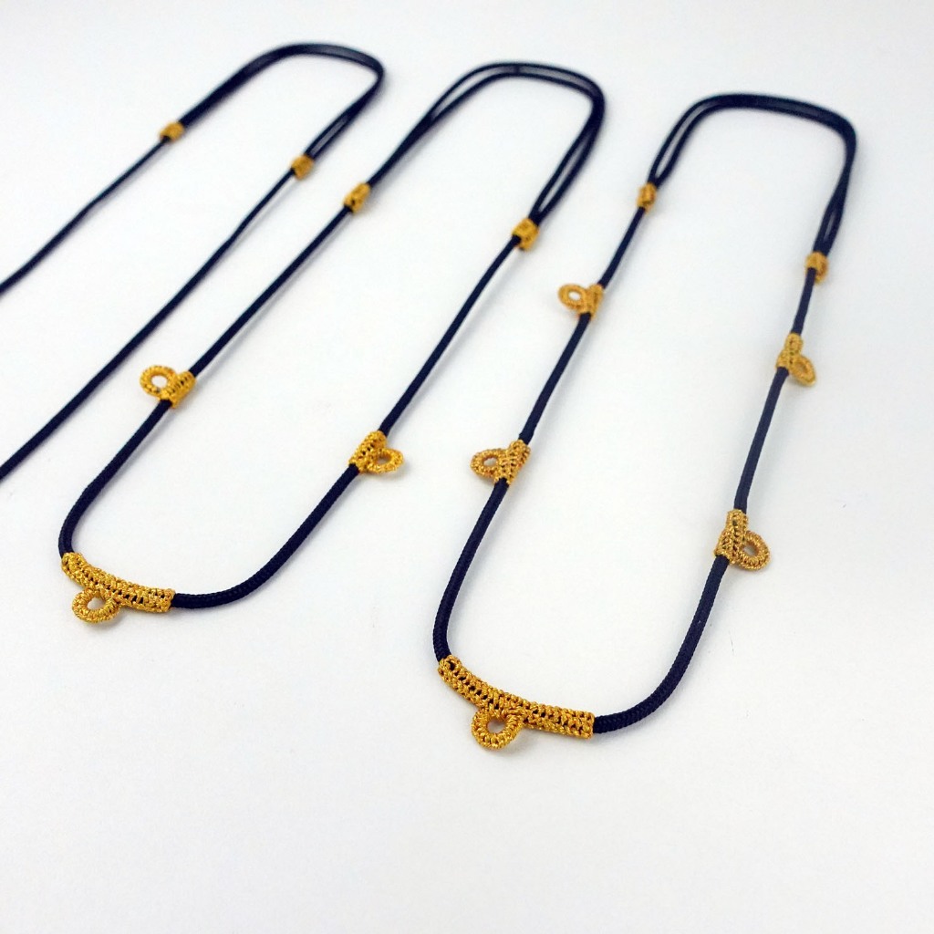 N34 เชือกห้อยพระ ขนาด 2-3 มม เชือกรูด ถักไหมทอง ปรับความยาวได้ สร้อยคอเชือกร่ม สร้อยพระ สร้อยคอ ห้อยพระ ห้อย วัตถุมงคล - รูปที่ 4