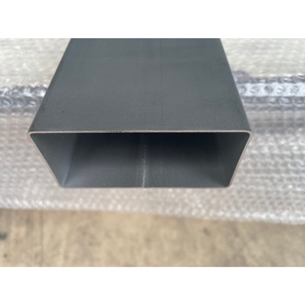 เหล็กกล่องแบนกัลวาไนซ์ ขนาด 4" x 2"