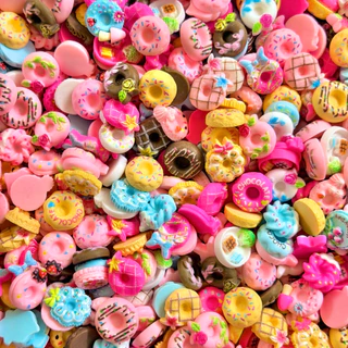 เรซิ่นขนมหวาน อุปกรณ์ตกแต่งDIY พร้อมส่งในไทย