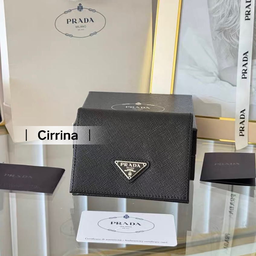 ถูกที่สุด ของแท้ 100% Prada wallet