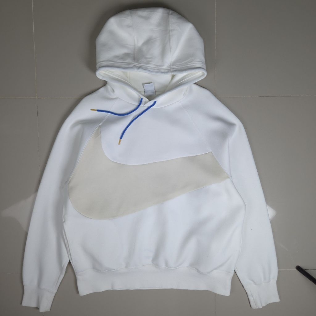 Nike Hoodie มือสองสภาพดี