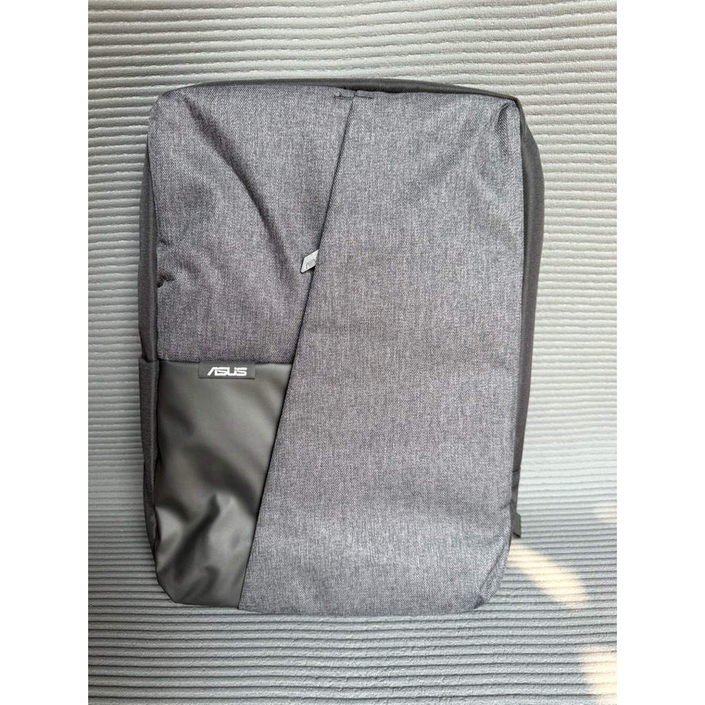 ASUS  Backpack กระเป๋าเป้สำหรับใส่โน๊ตบุ๊ค - ของใหม่