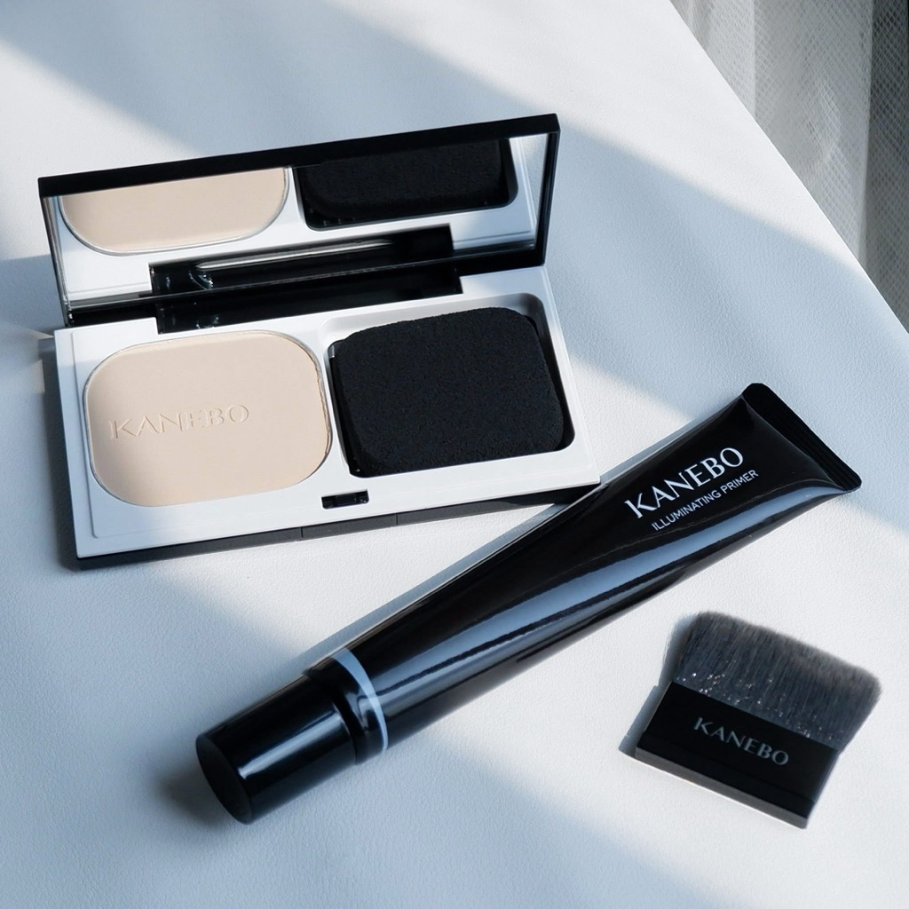 แป้ง Kanebo Melty Feel Wear II ว่า #แป้งเอลซ่า,  Illuminating Primer