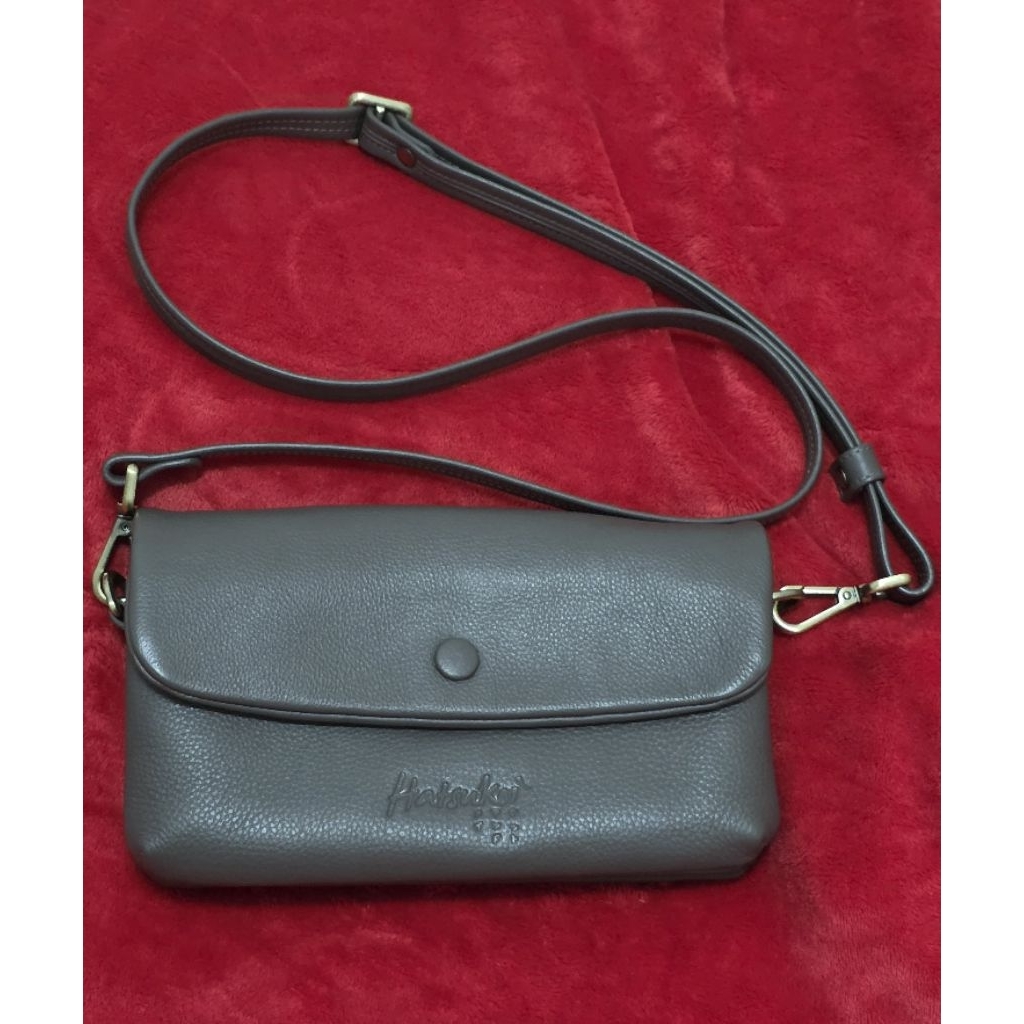 Hatsukoi กระเป๋าสะพายข้าง ส่งต่อ สภาพ 90%