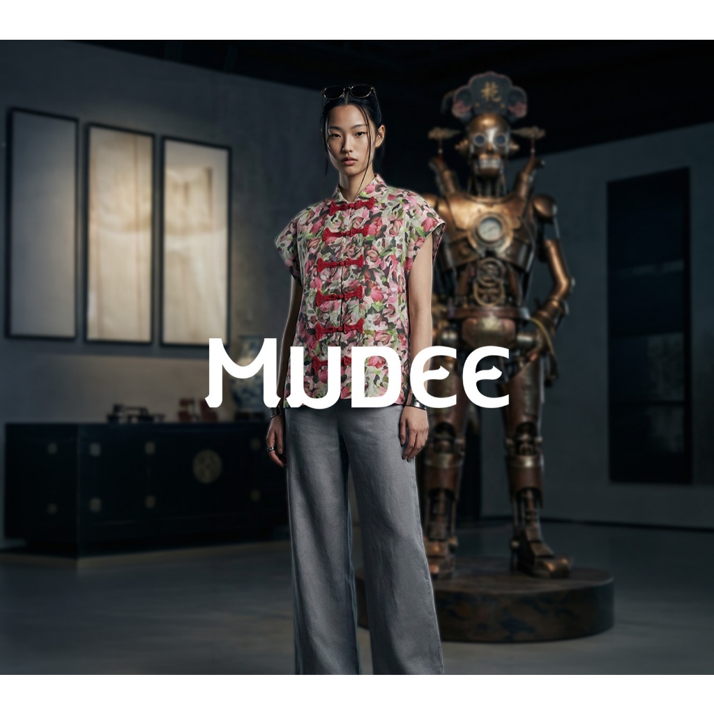MUDEE เสื้อเชิ้ตแขนสั้น กระดุมจีน ผ้าลินินพิมพ์ลายกลีบดอกเหมย