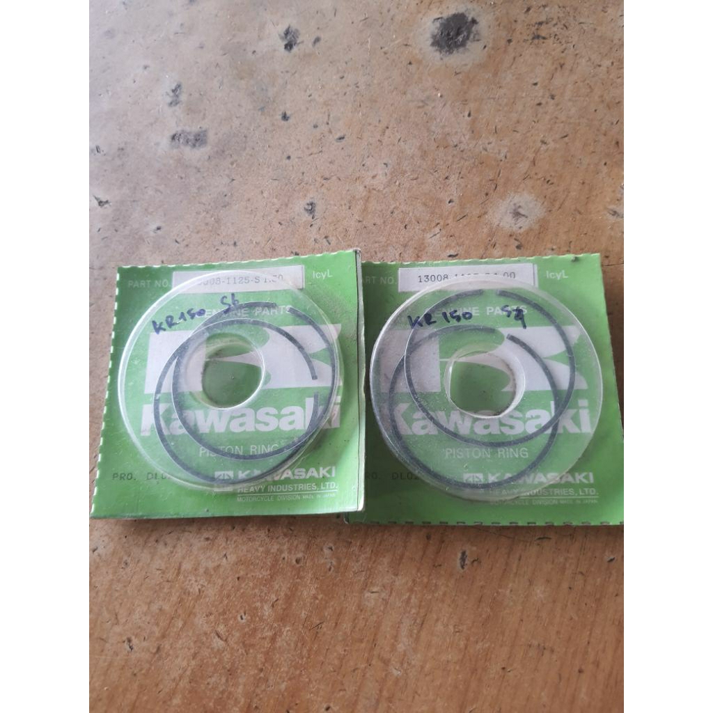 แหวนลูกสูปKR150แท้kavasaki
