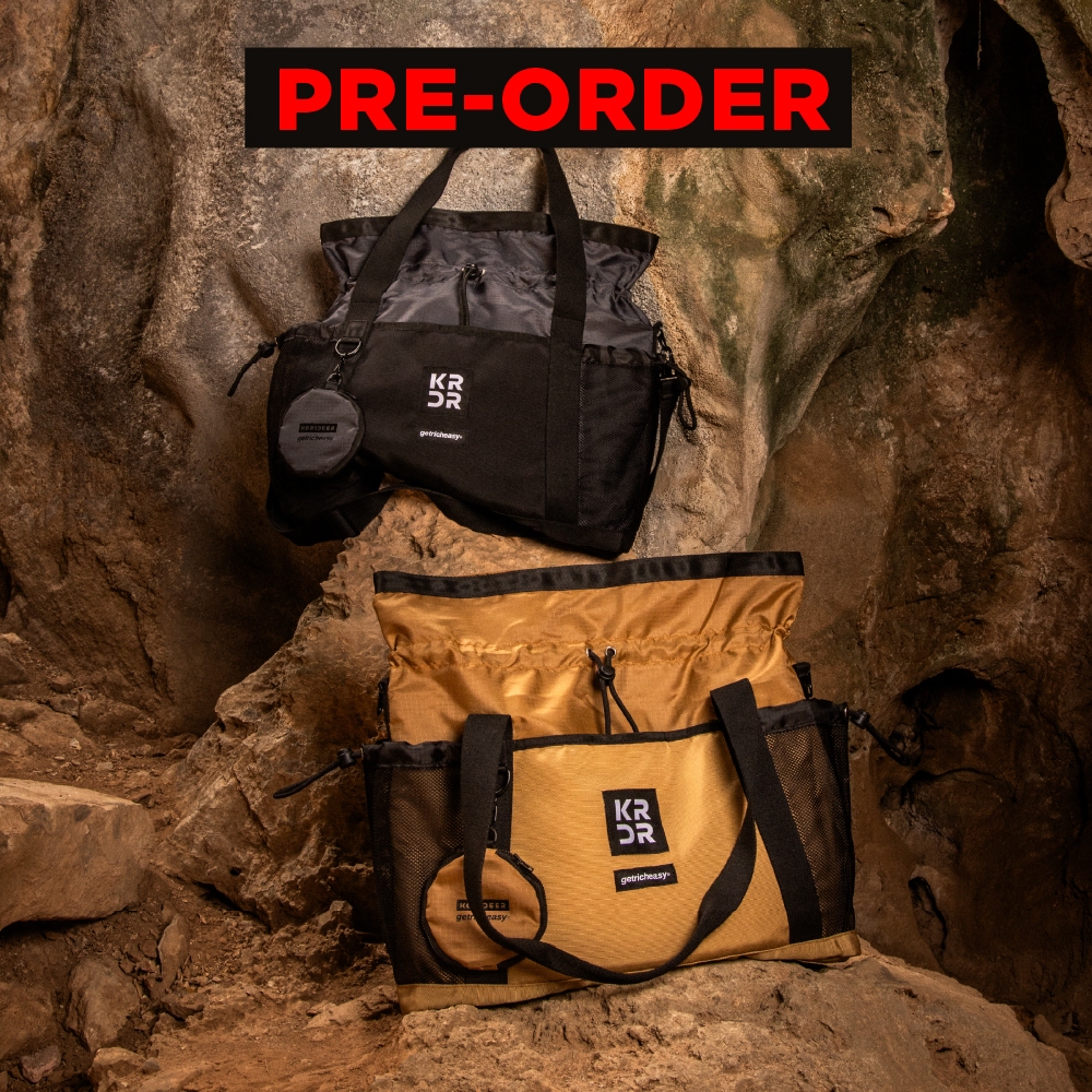 Pre-Order สีดำ เริ่มจัดส่ง 30 มิ.ย. - Tactical Tote Bag (ไม่รวมกระเป๋ากลม) - getricheasy × Korideer