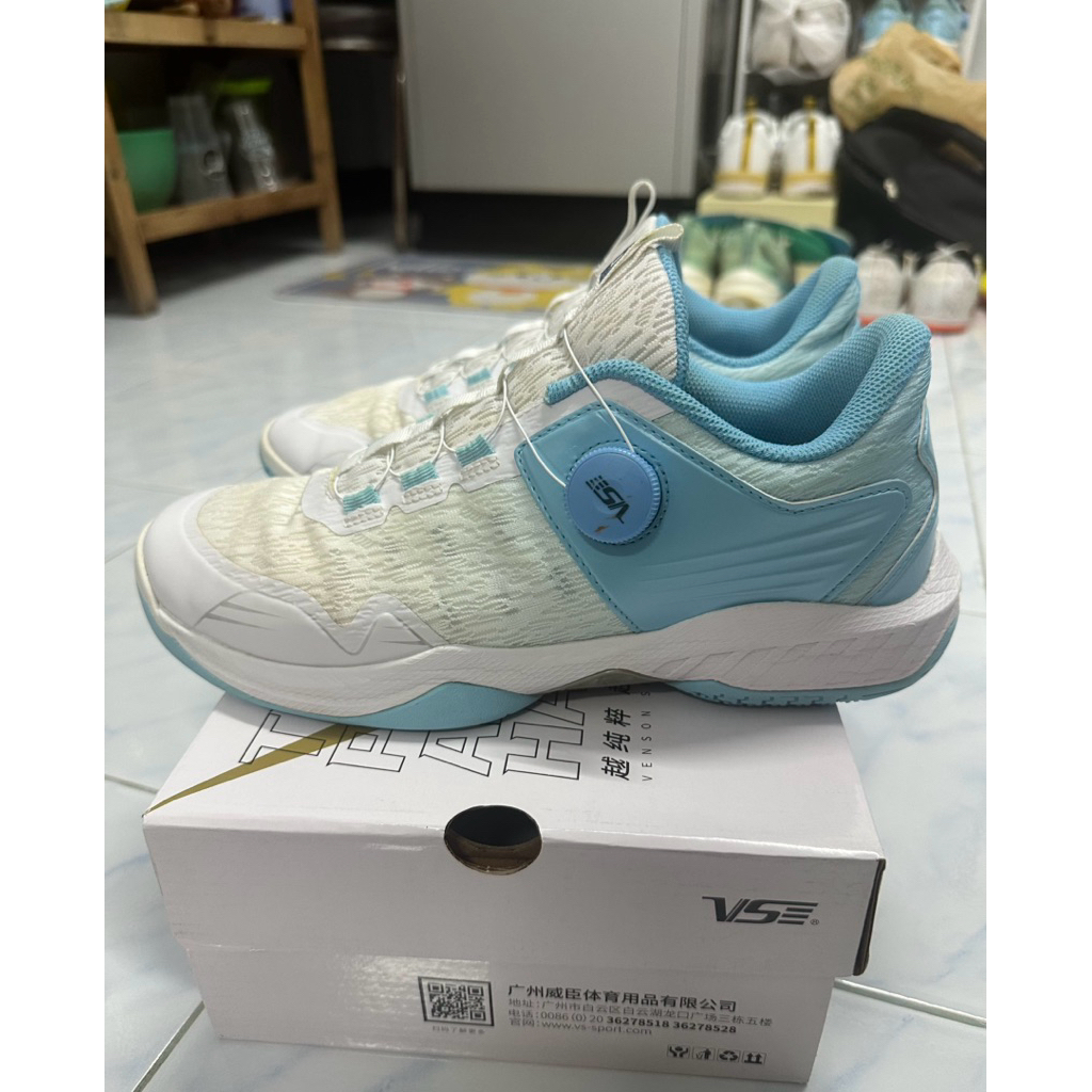 👟รองเท้าแบดมินตันVS มือสอง รุ่น VS 178B สีขาวฟ้า🏸