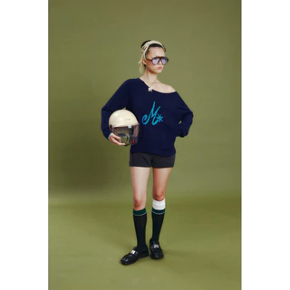 เสื้อไหมพรมปาดไหล่ Mochi Off-shoulder with long sleeve khit