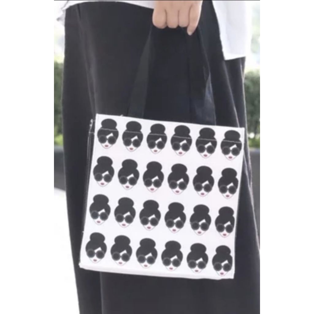 Stabucks x Alice + Olivia Tote Bag กระเป๋าคอลเลคชั่น Alice+Olivia