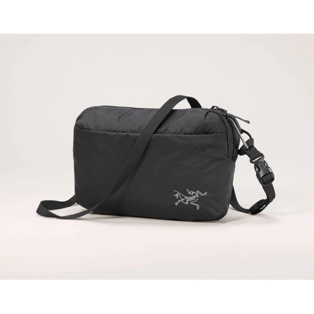 (พร้อมส่ง!) Arc’teryx Heliad Crossbody