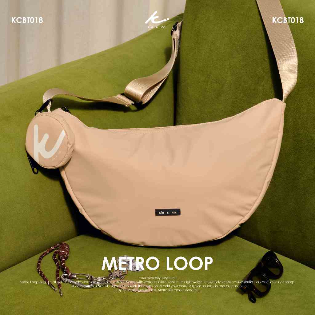 KIM&CO. ORIGINAL - METRO LoopKCBT018) กระเป๋า Cross body สีดำ