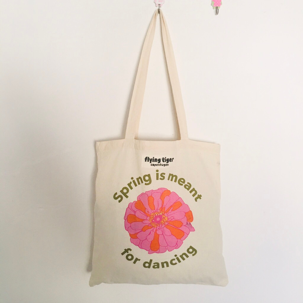 มือสอง• กระเป๋าผ้า Flying Tiger Copenhagen Spring
