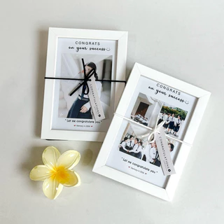 เตรียมพัสดุ 2 วัน ** กรอบรูปสีขาว พร้อมรูป ขนาด4x6นิ้ว