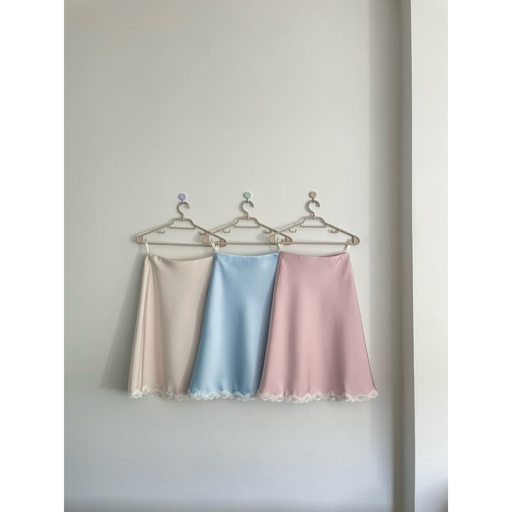 midi-satin-skirtกระโปรงซาติน