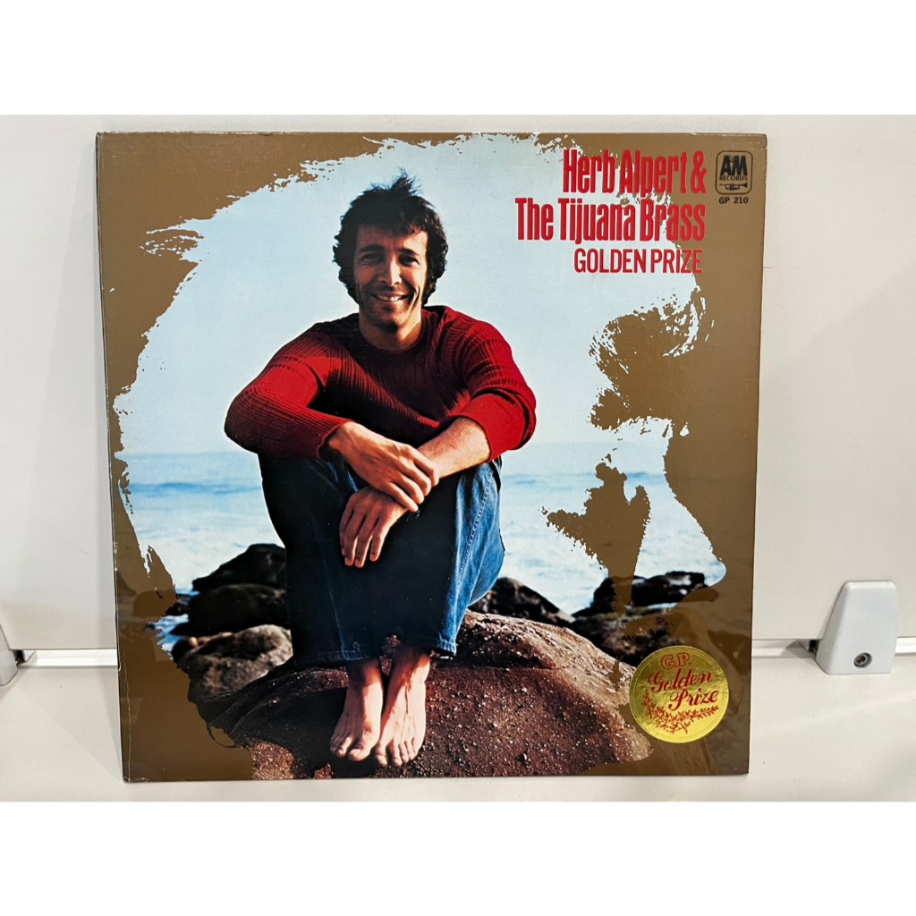 1LP Vinyl Records แผ่นเสียงไวนิล  Herb Alpert & The Tijuana Brass – Golden Prize  (E10E52)