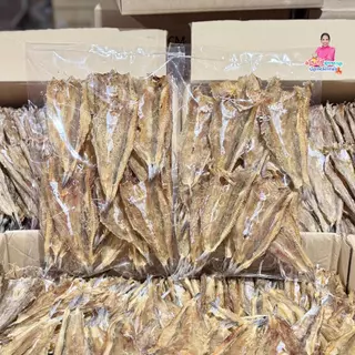 ปลาช่อนเล็กอโณทัย [ 1แถม1] ซื้อ 1แถม1 สวยพิเศษ เนื้อบางกรอบ ทอดหอมอร่อย (ซื้อ 1แถม1 ขนาดแพ็คละ 200 กรัม) อโณทัยอาหารทะเล