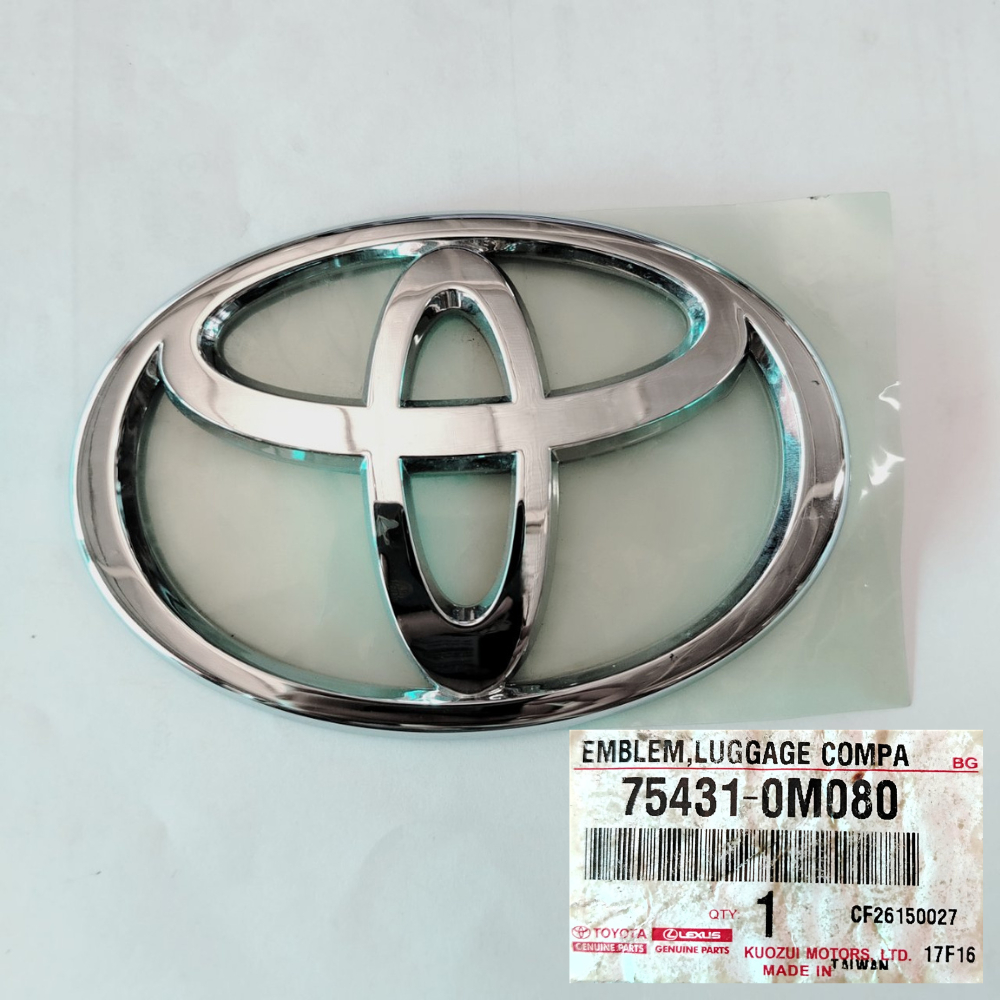 #งานใหม่ โลโก้ฝาท้าย ติดรถยนต์ "Toyota" FORTUNER (75431-0M080)  แท้งานศูนย์100% Toyota