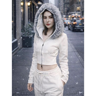Viraran Winter Hoodie เสื้อฮูดครอป ตกแต่งขนเฟอร์ (เฉพาะเสื้อ…