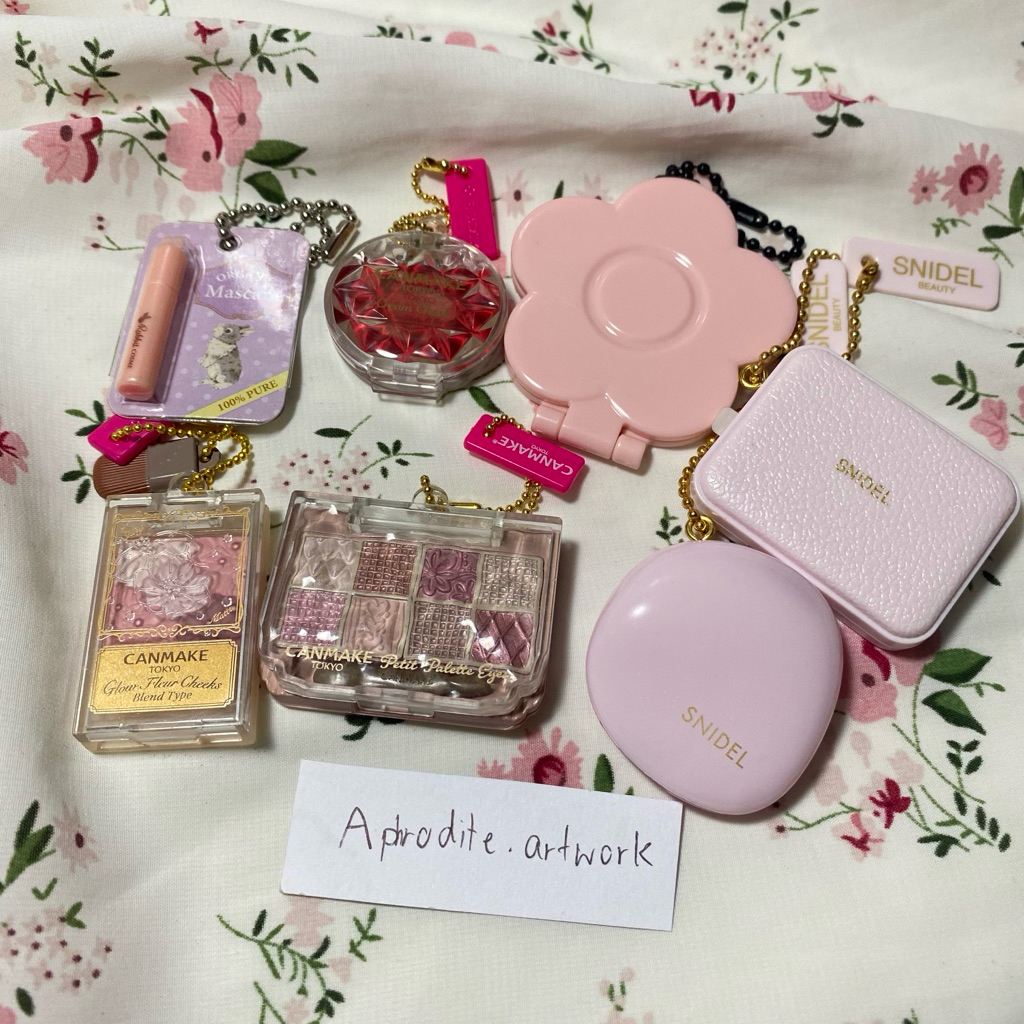 🎀 กาชาปองเครื่องสำอางจำลอง 🛍️ (มือสอง อาจมีรอยบ้างนะคะ) ** ของเล่นค่ะไม่ใช่ของจริง ** แคนเมค canmake