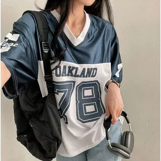 เสื้อทรงสเก็ตผู้หญิงเกาหลีมาใหม่ oversize เสื้อผ้าสาวอวบคนอ้วนไซส์ใหญ่ เสื้อโอเวอร์ไซส์บาสเท่ๆ วินเทจ กีฬาลําลองทรงหลวม