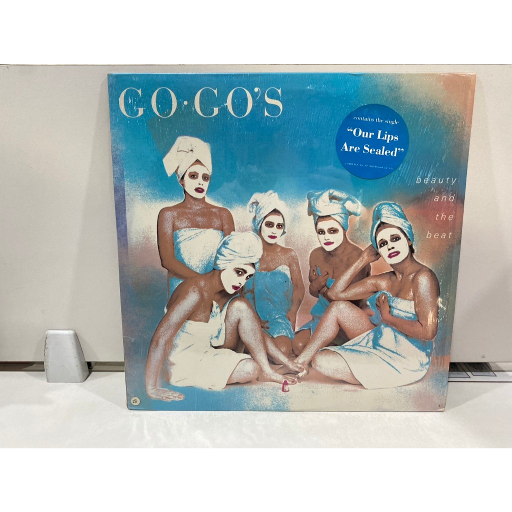 1LP Vinyl Records แผ่นเสียงไวนิล CO-GO'S contains the single "Our Lips Are Sealed" beauty and the be