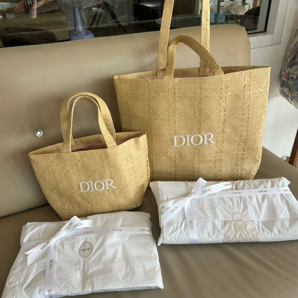 New Di.or summer gift woven shopping bag, classic beige color, French lazy style☀️🏖️