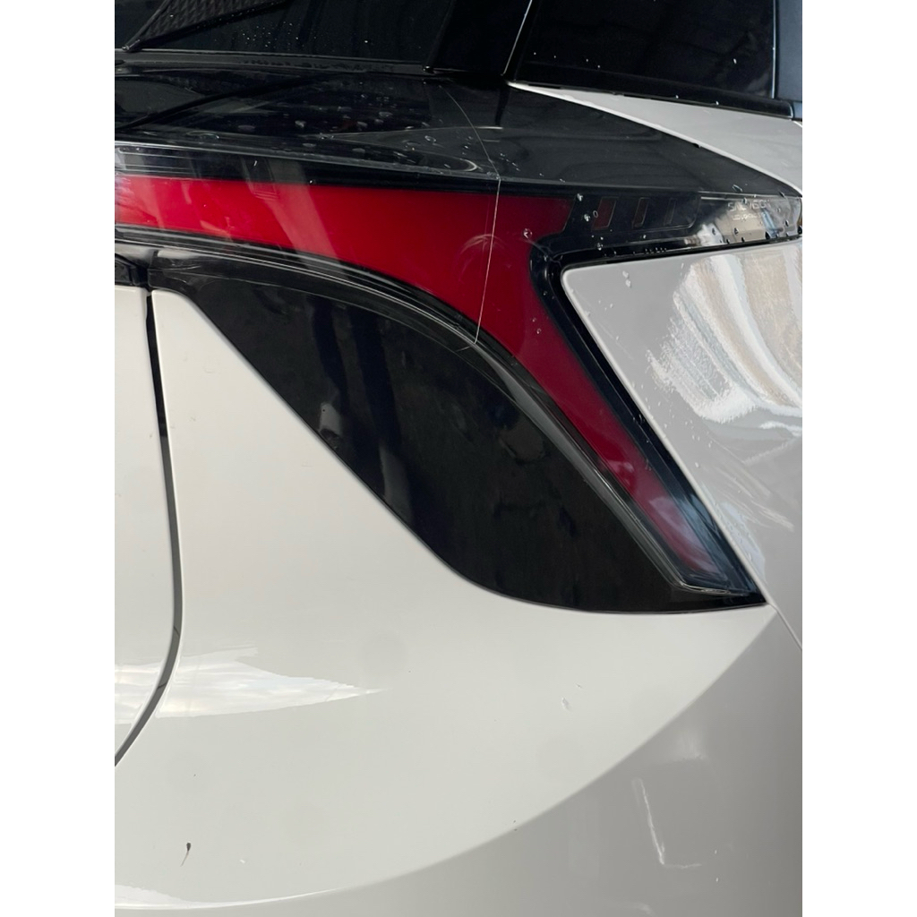 mg4 สติกเกอร์ฟิล์มกันรอยไฟเลี้ยวไฟเบรคสีดำ mg4