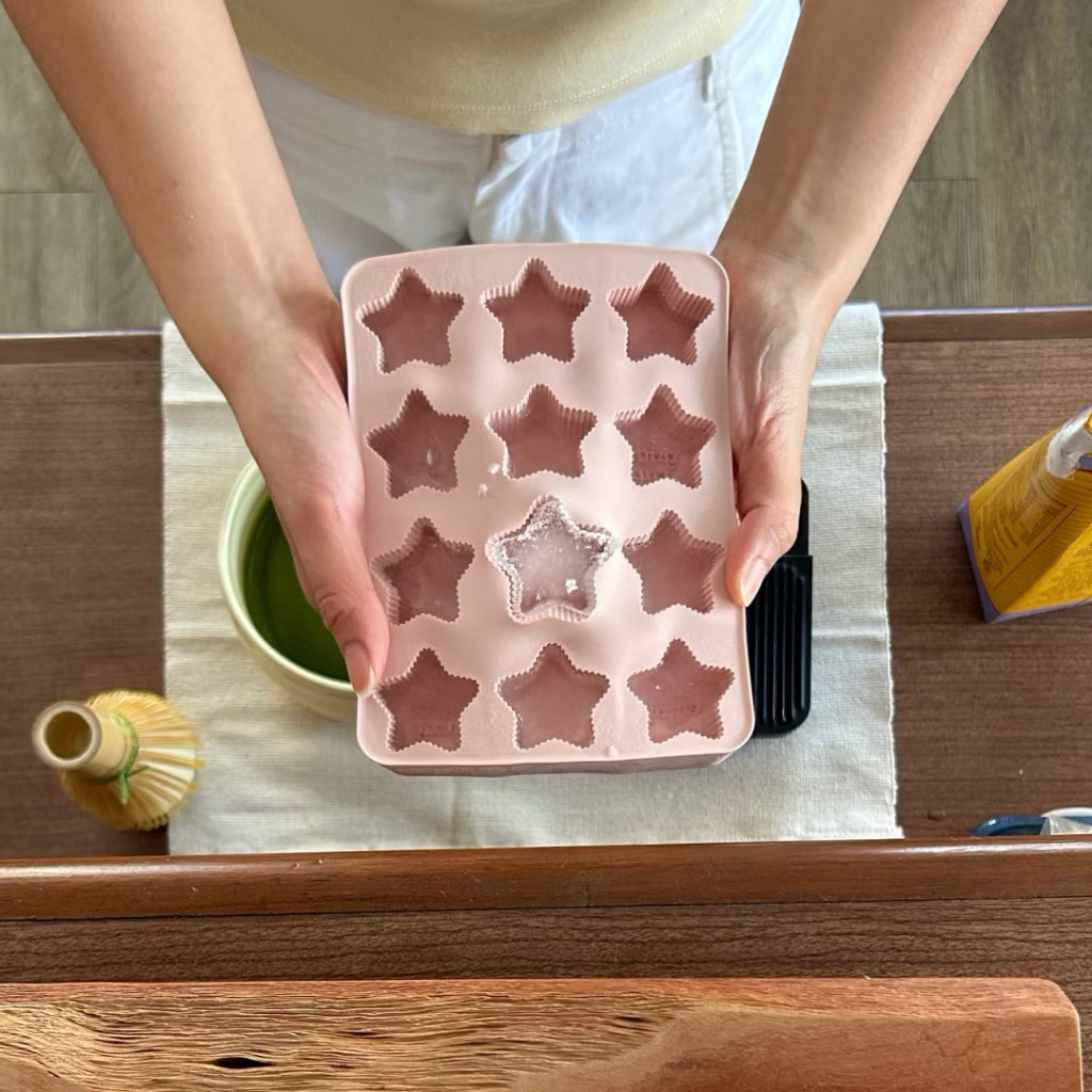 พร้อมส่ง hako Silicone Ice Tray : Star ถาดน้ำแข็งซิลิโคนรูปดาว