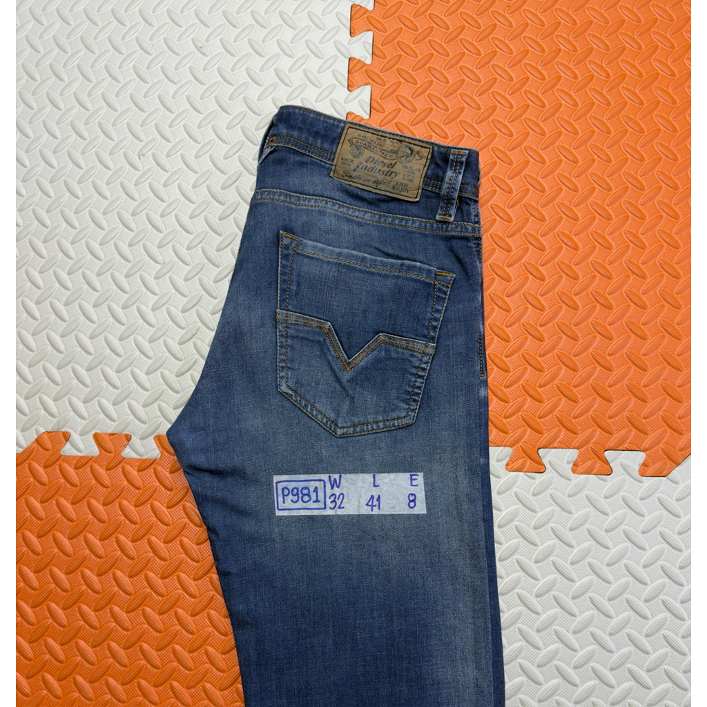 🇮🇹 Diesel แท้💯% 🇮🇹  รหัส P981 : รุ่น LARKEE 🔴 ถ้ากางเกงฯไม่แท้ ยินดีคืนเงินครับ 🔴