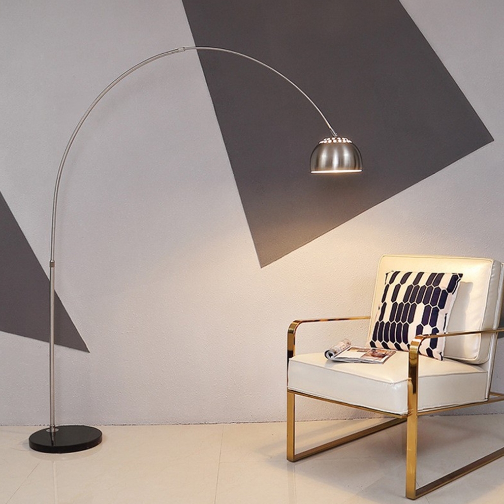 โคมไฟ โคมไฟตั้งพื้น Floor Lamp โคมไฟประดับห้อง ฐานหินอ่อน ดีไซน์โค้ง โมเดิร์น หรูหรา ตกแต่งห้อง