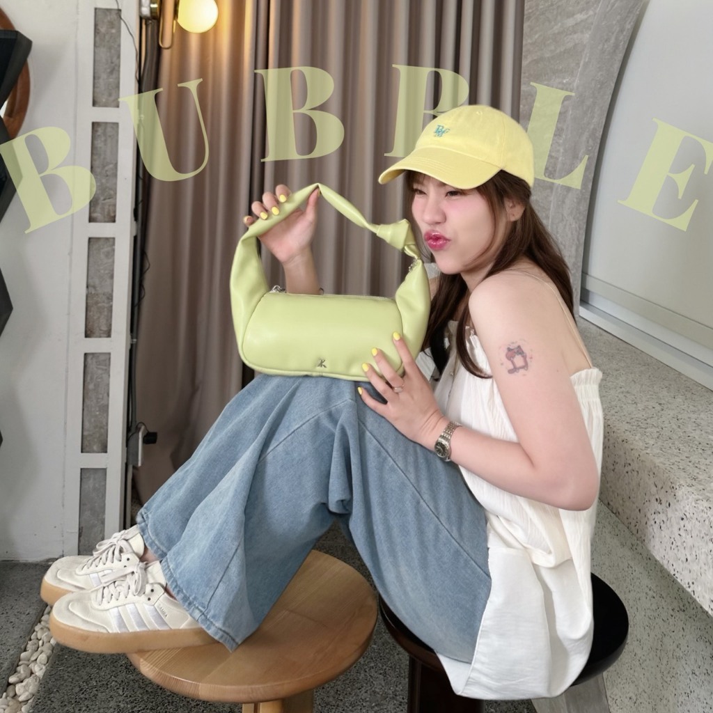 KORRA BUBBLE BAG บับเบิ้ล กระเป๋าสะพายข้าง หนังพียูทรงนิ่ม ใช้งานง่าย มี5สี แถมชาร์มห้อย