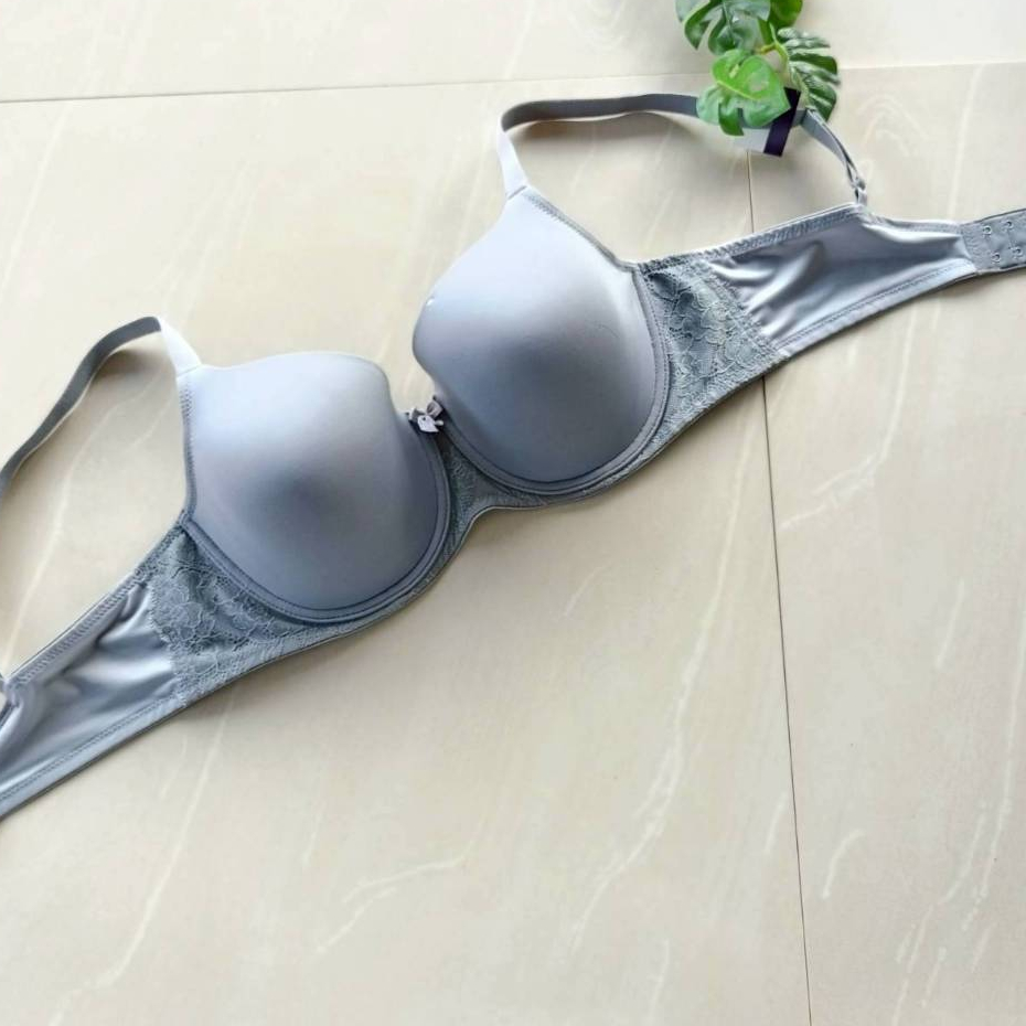 💖 Wacoal รุ่น WB 9895  (งานตัดป้ายห้อย) 💖  บราเสริมโครง ฟองบาง เต้าเนียนสวย กระชับทรง