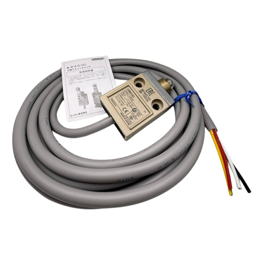 LIMIT SWITCH  D4C-1502 OMRON D4C   สินค้าใหม่