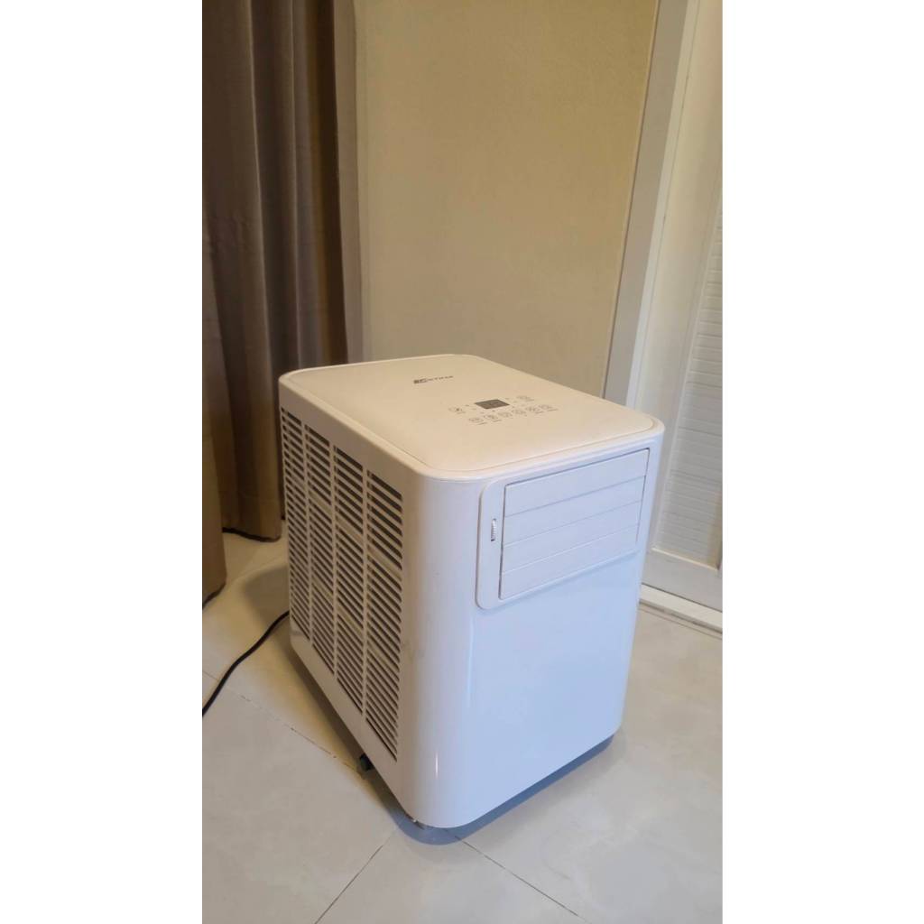 แอร์เคลื่อน Astina 9000BTU อายุ 1 ปี ใช้งานน้อยฃ