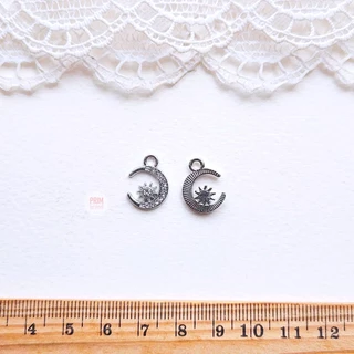 จี้โลหะสีเงิน(1 ชิ้น) จี้ Y2K จี้แต่งเพชร ห้อยสร้อยคอ พวงกุญแจ สร้อยข้อมือ สำหรับงาน DIY