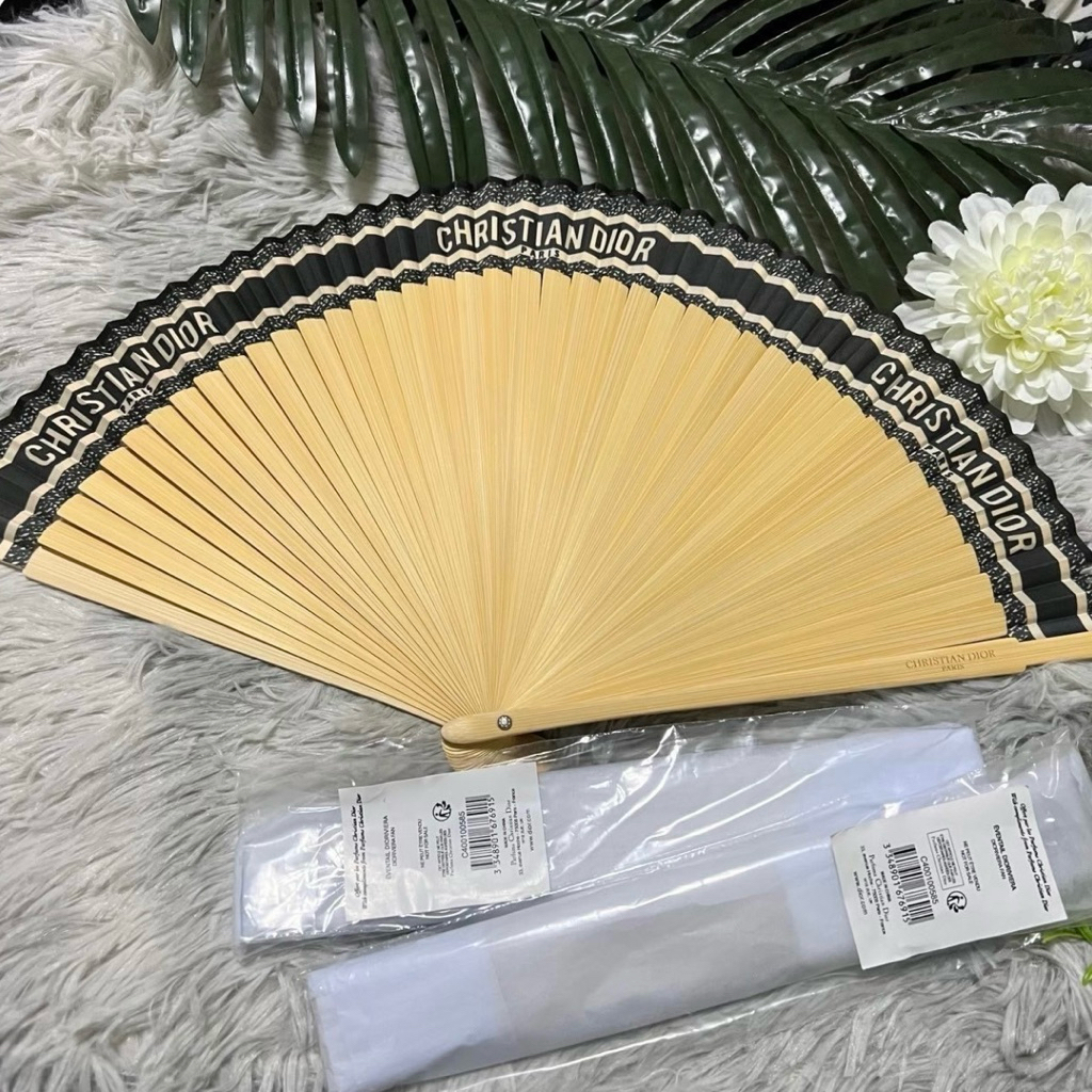 พร้อมส่ง Riviera Folding Fan พรีเมี่ยมกิ๊ฟแท้💯
