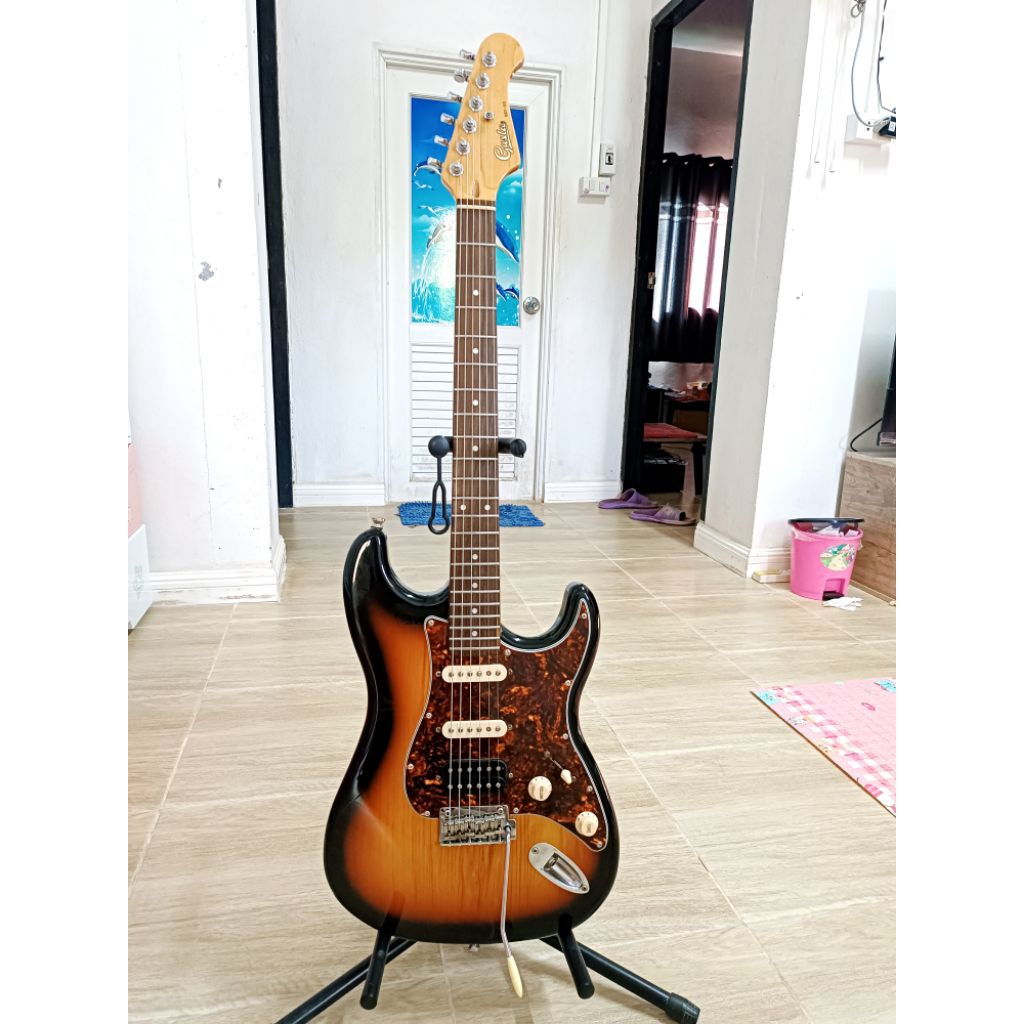 กีต้าร์ไฟฟ้า Gusta gst-03 สวยๆ